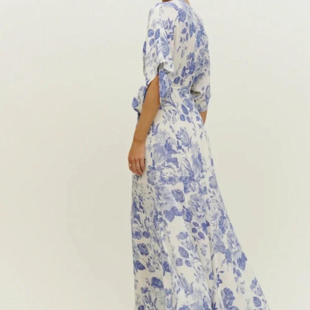 REFORMATION WINSLOW DRESS - Picture 2 of 3